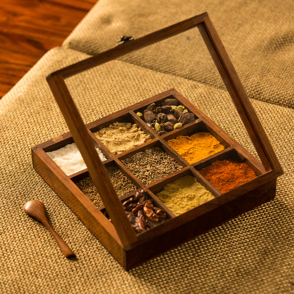 Heritage oak spice box