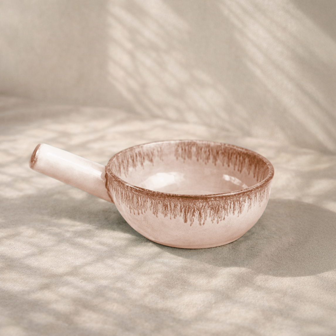 Reef Dip serving Bowl (Ivory)