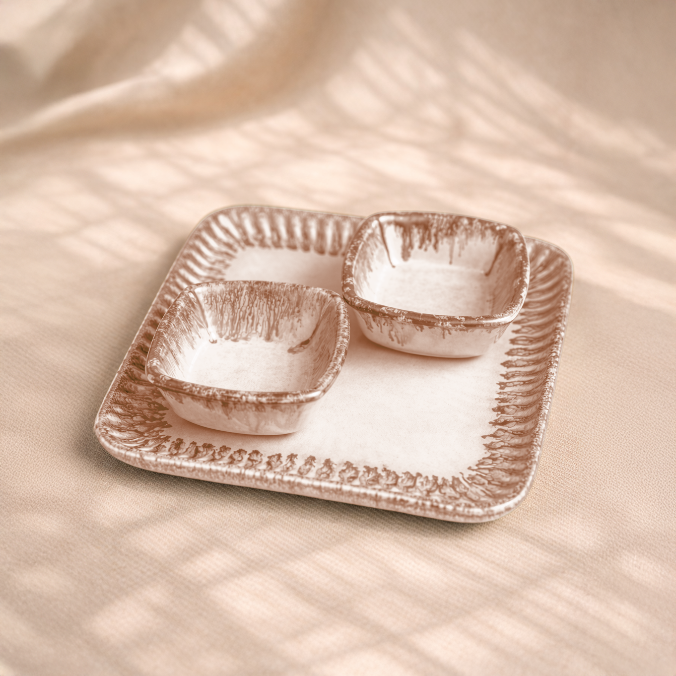 Reef Serving Bowl (Ivory)