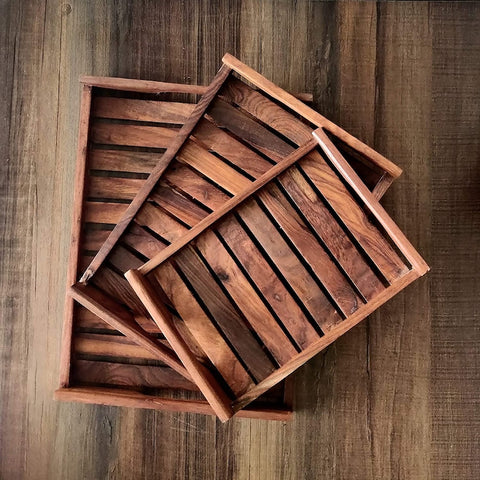 Walnut stripe Tray